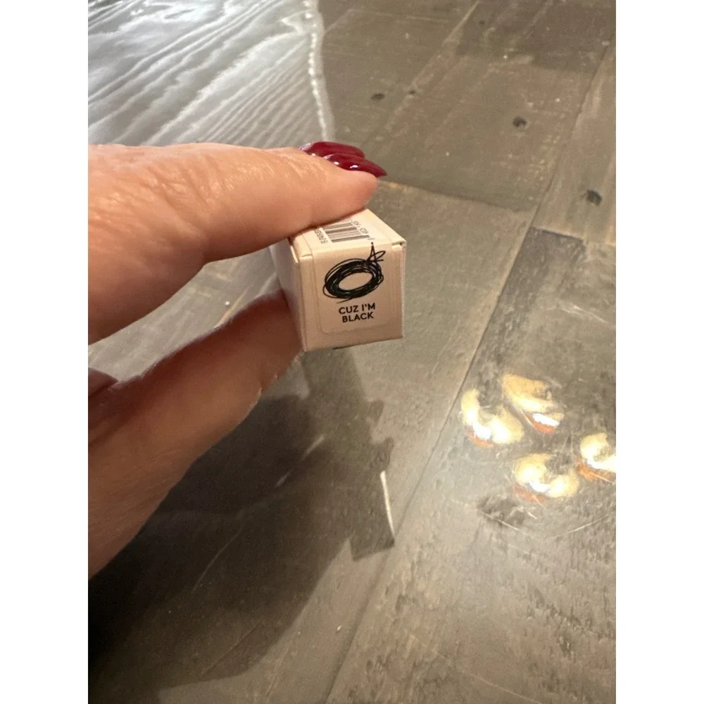 Fenty Beauty Flypencil Longwear Pencil Eyeliner Cuz‎ I'm Black Matte 0.3g NIB